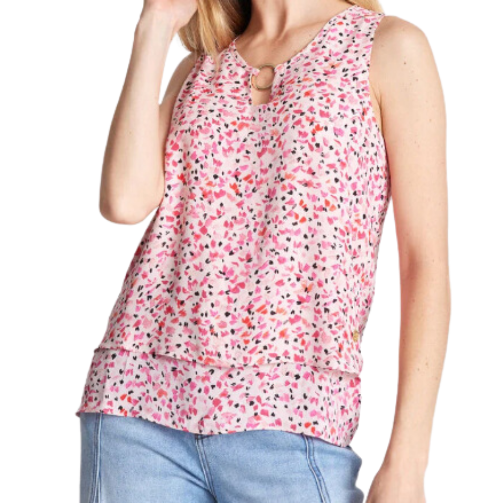 Blusa Doble Capa con Accesorio Metálico en Escote rosado