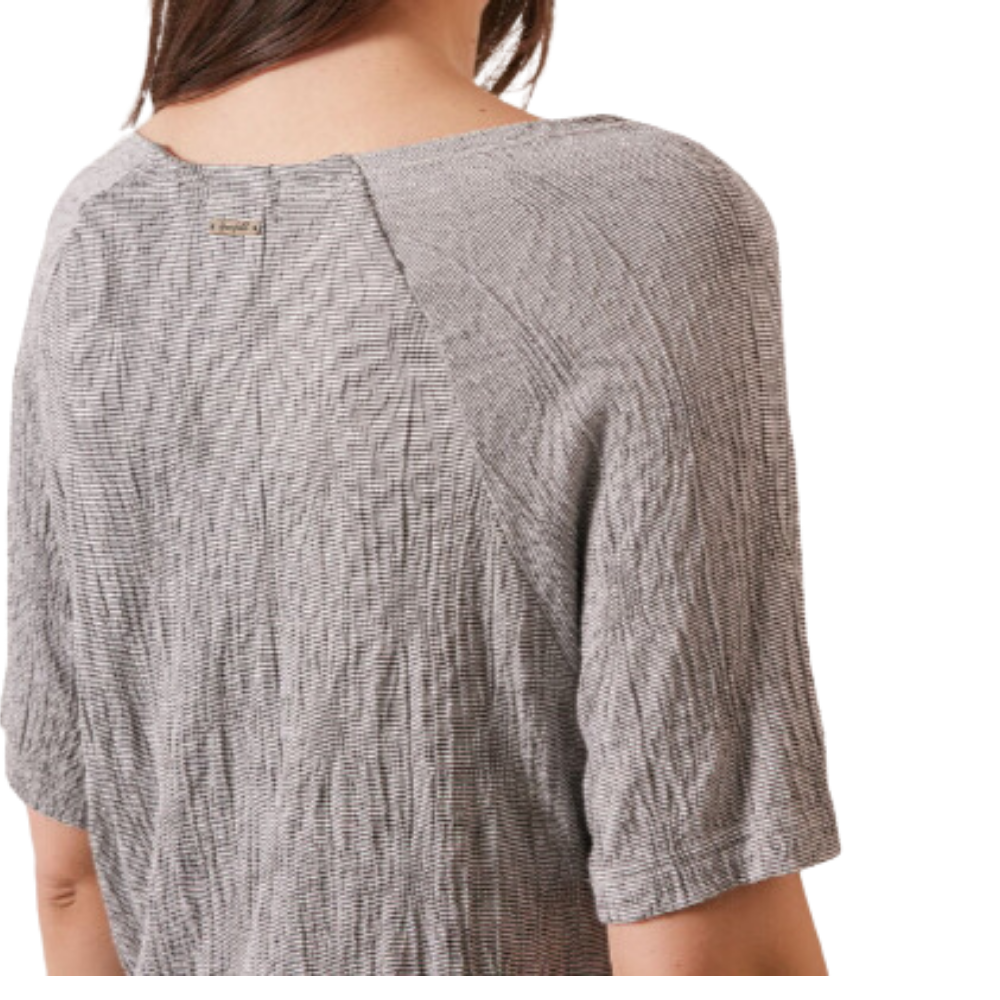 Polera Texturizada Gris